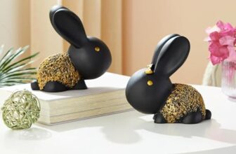 Amazon Basics Deep Affectionate Rabbit Couple For Home Décor | Office, Kitchen Décor – Pack Of 2, Black And Golden