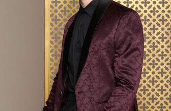 House of Pataudi Self Design Single Breasted Party Men Blazer(Brown)