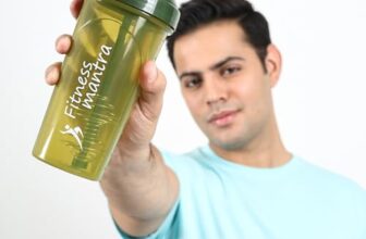 Fitness Mantra® 700ml Classic Shaker Bottle for Men & Women [Capacity 700 ml (Army, 700ml)