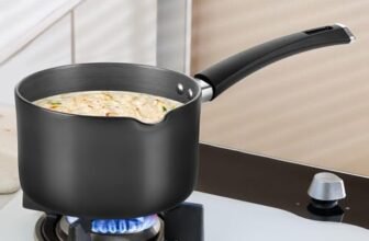 Borosil 2.5 L (18 cm) Hard Anodized Spout Sauce Pan | Aluminium Grade 3003 | Glossy Exterior & Matt Interior | Even Heat Distribution | Easy to Clean | 5 Years Warranty