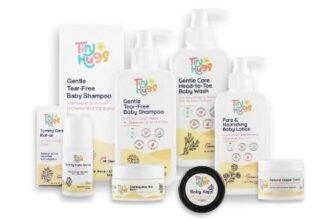 TinyHugs Newborn Baby Gift Set with Free Gift (Pack of 7) | Baby Gifts for Newborn & 1+ Year | Baby Care Combo – Baby Wash, Shampoo, Lotion, Diaper Rash Cream, Tummy Roll-On, After Bite Balm & Kajal
