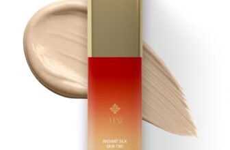 Just Herbs Luxe Radiant Silk Skin Tint | Luxury Makeup | Ayurvedic Skin-Loving Formula | Dewy Finish | Glow Boosting & Hydrating (100 PORCELAIN)