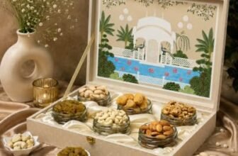 Riwaz Heritage Design Luxury Dryfruits Gift Premium Hamper | 6 Assorted Dryfruits Combo | Almonds, Cashew, Raisins, Pista, Walnuts & Khumani | Perfect for Any Occasion & Corporate Gifting (Large 1)
