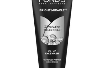 POND’S Pure Detox Face Wash 200 g|| Daily Exfoliating & Brightening Cleanser|| Deep Cleans Oily Skin – With Activated Charcoal for Fresh|| Glowing Skin