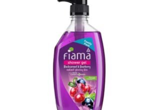 Fiama Shower Gel Body Wash Blackcurrant & Bearberry, 750ml | Moisturizing Body Wash with Skin Conditioners | Soft, Smooth & Radiant Skin | Dermatologist tested | Paraben Free | Long-lasting fragrance | For Women & Men