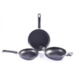 Wonderchef Valencia Non-Stick Cookware 3 Piece Set | Kadhai With Lid, Fry Pan, Dosa Tawa | Cool Touch Bakelite Handles | Pure Grade Aluminium| Pfoa Free| 2 Years Warranty | Black